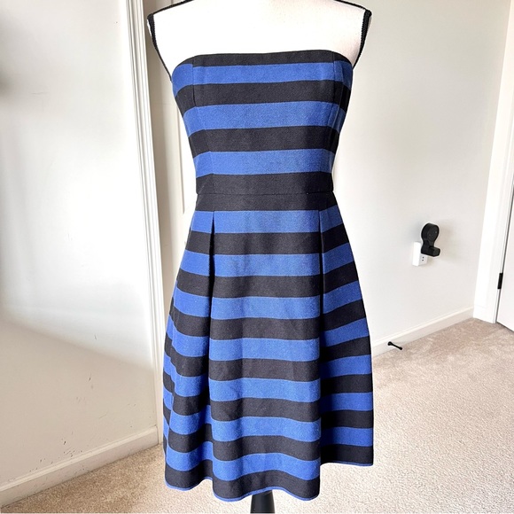 TRINA TURK Strapless Formal Striped Pleated Cissily Dress—SZ. 6 - Picture 6 of 17